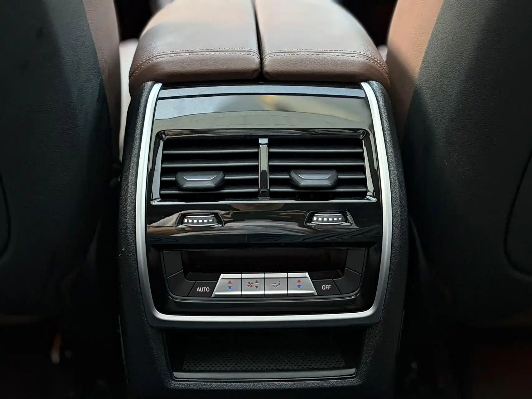 Photo 20 - BMW X7