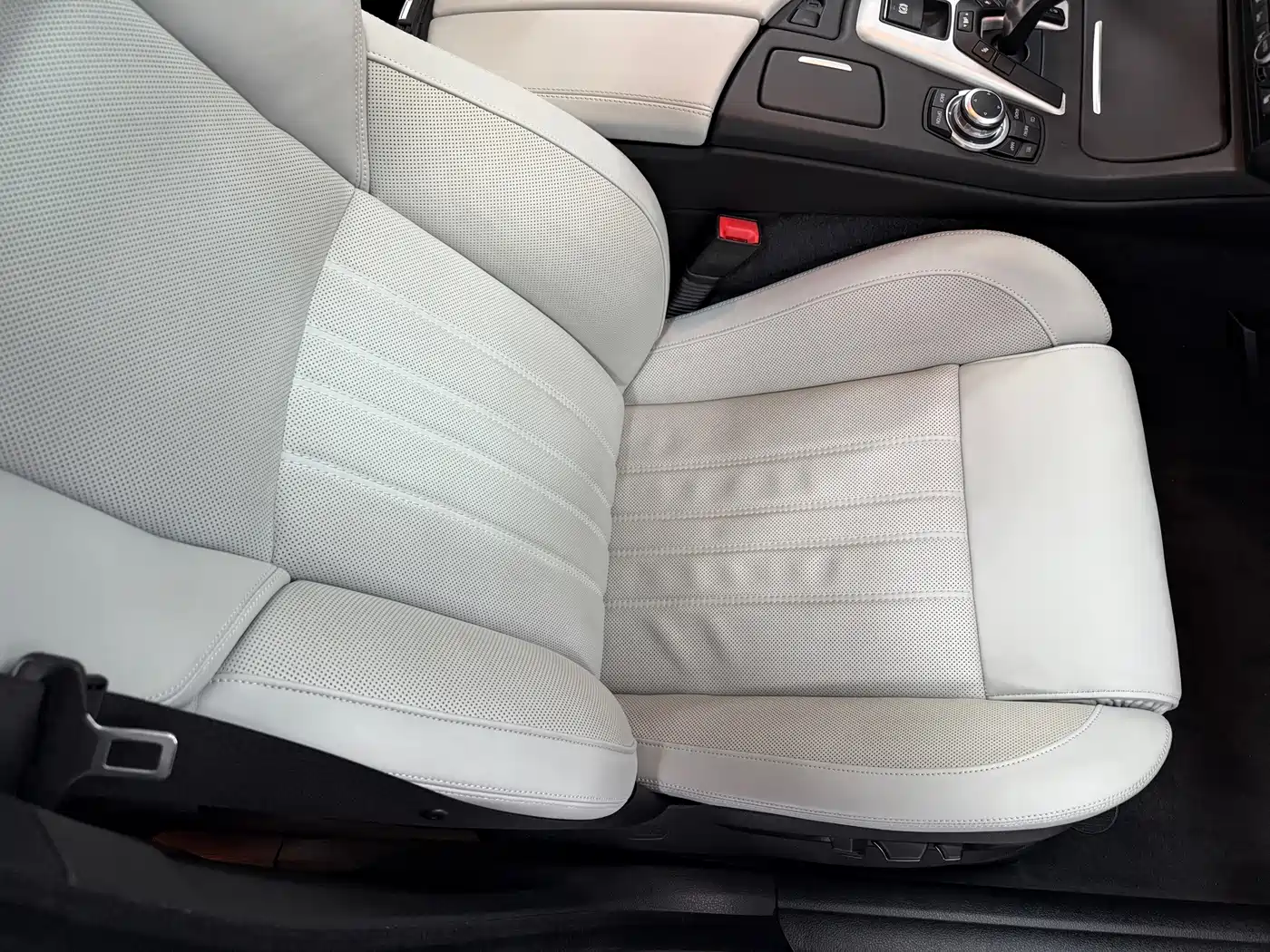 BMW M5 2012 2012 M5