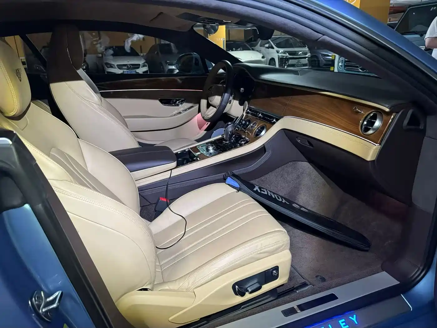 Bentley Continental 2021 2020 4.0T GT V8