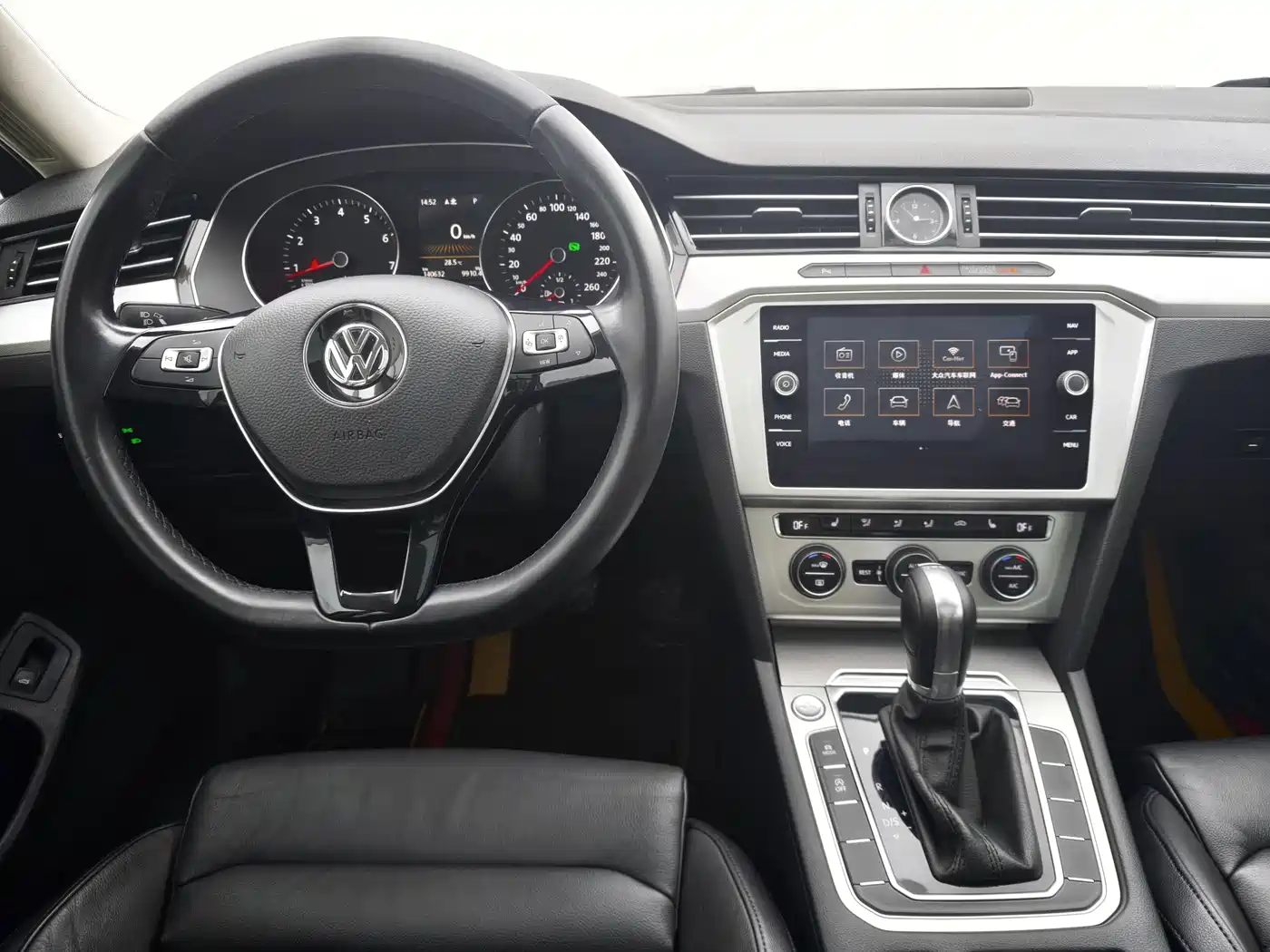 Volkswagen Weilan 2019 2018 380TSI 2WD Comfort Edition