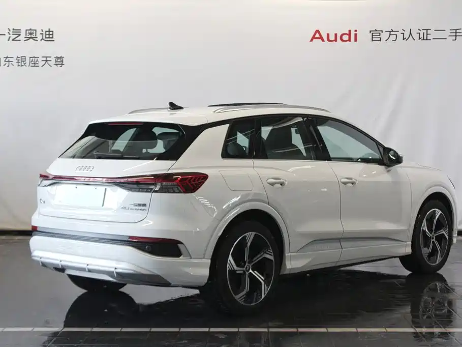 Audi Q4 e-tron 2025 2024 40 e-tron Creation Edition
