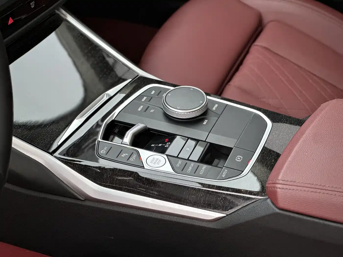 BMW 3 Series 2023 325Li M Sport Package фото 10