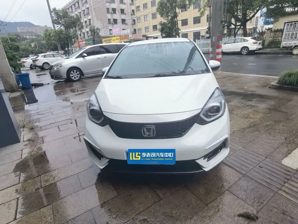 Honda LIFE 2022 2021 1.5L CVT SPORT Heartbeat Edition