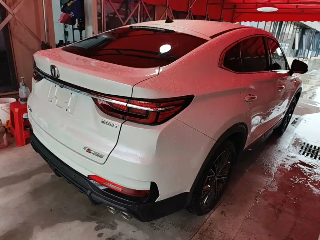 Фото 7 - Changan CS85 COUPE