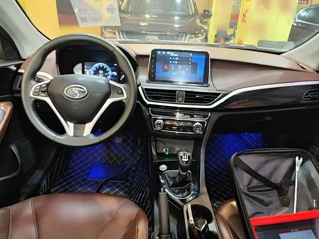 Soueast A5 Wing Dance 2019 2019 1.5L Manual Flagship Edition China V