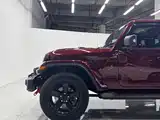 Фото 12 - Jeep Wrangler