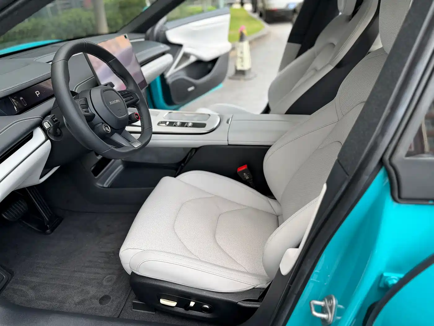 XIAOMI CAR XIAOMI SU7