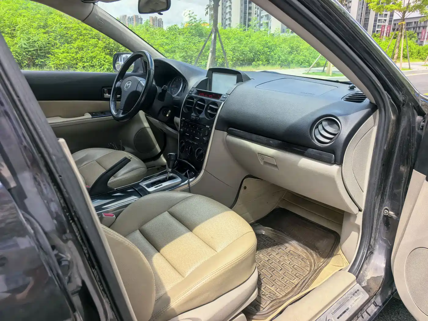 Photo 17 - Mazda 6