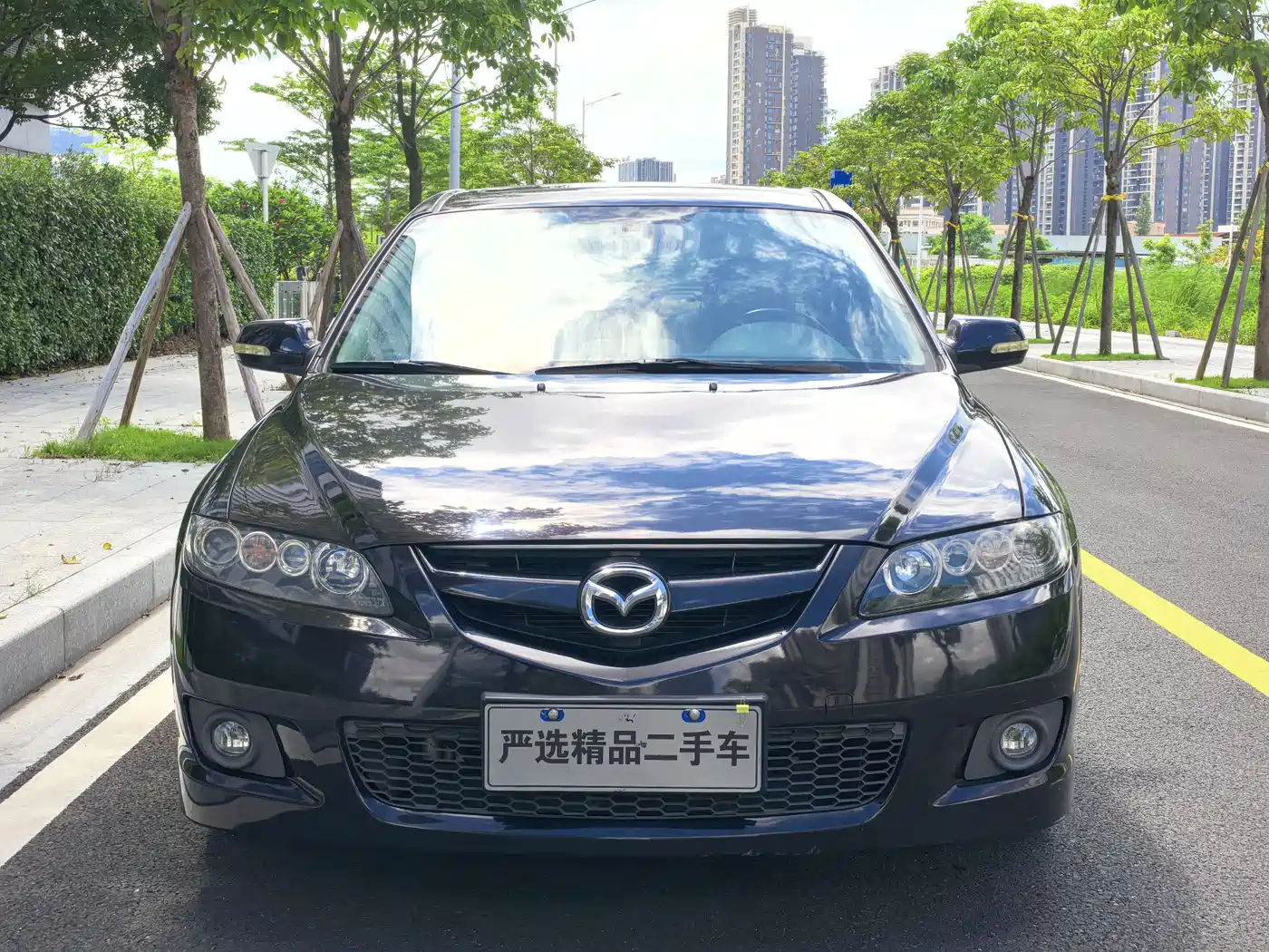 Photo 2 - Mazda 6