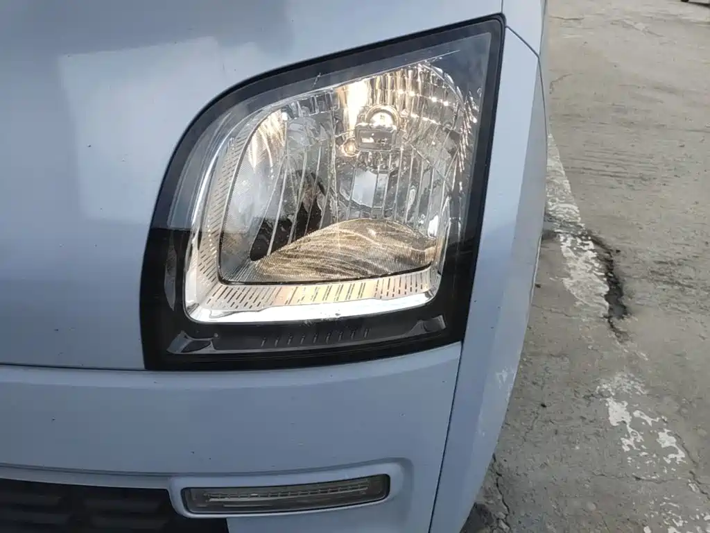 Wuling Motors Wuling Air ev 2023 2023 Model 4-Seater Standard Edition