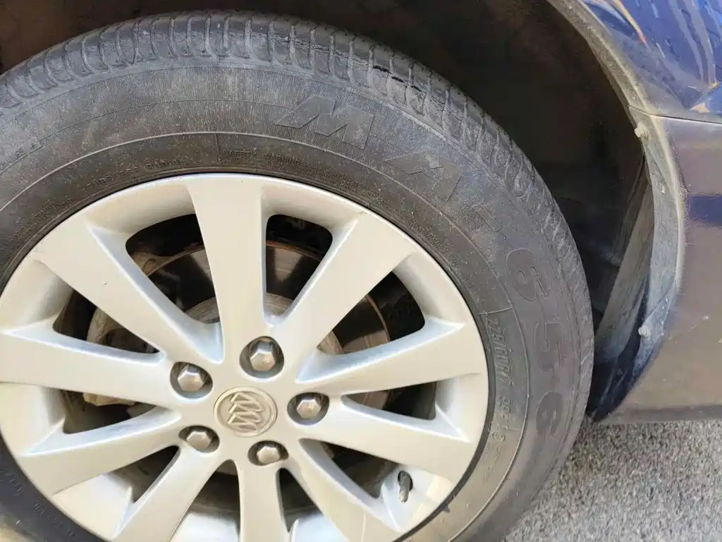 Фото 7 - Buick GL8
