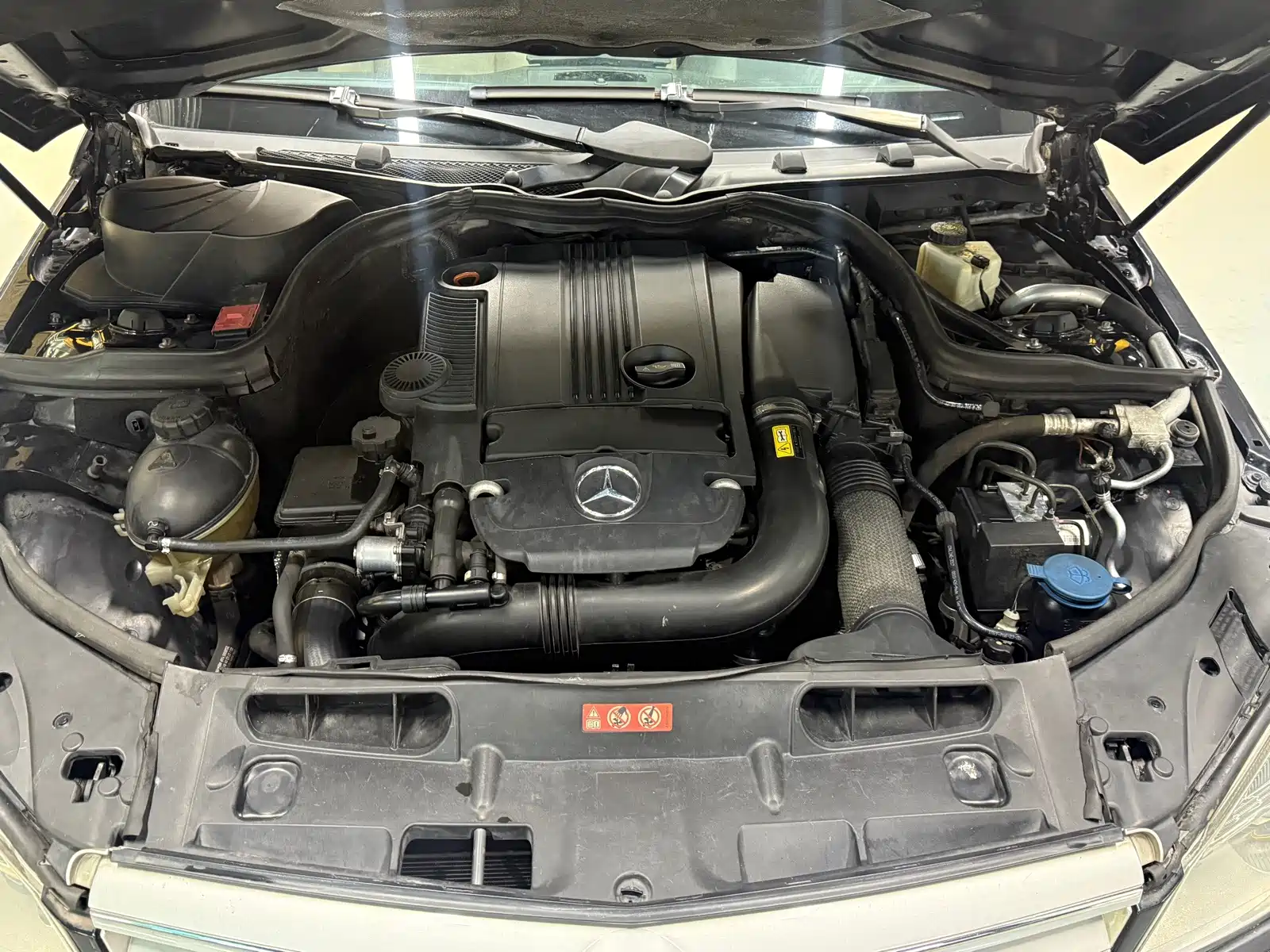 Фото 22 - Mercedes-Benz C-Class