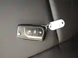 Фото 9 - Toyota Corolla
