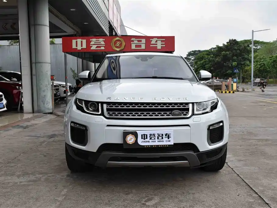 Land Rover Range Rover Evoque 2017 2.0T SE Smart Shine Edition фото 2