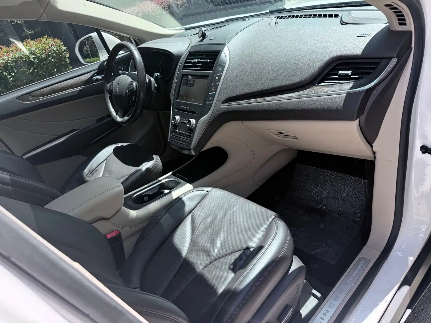 Фото 8 - Lincoln MKC