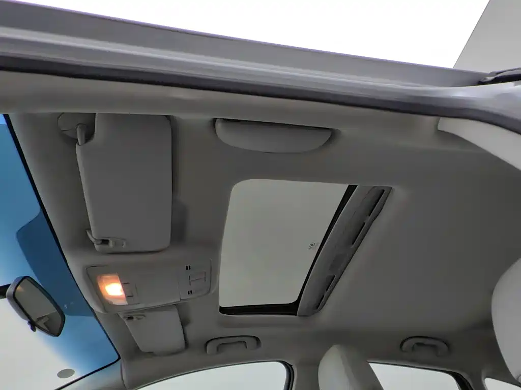 Фото 14 - Buick Excelle