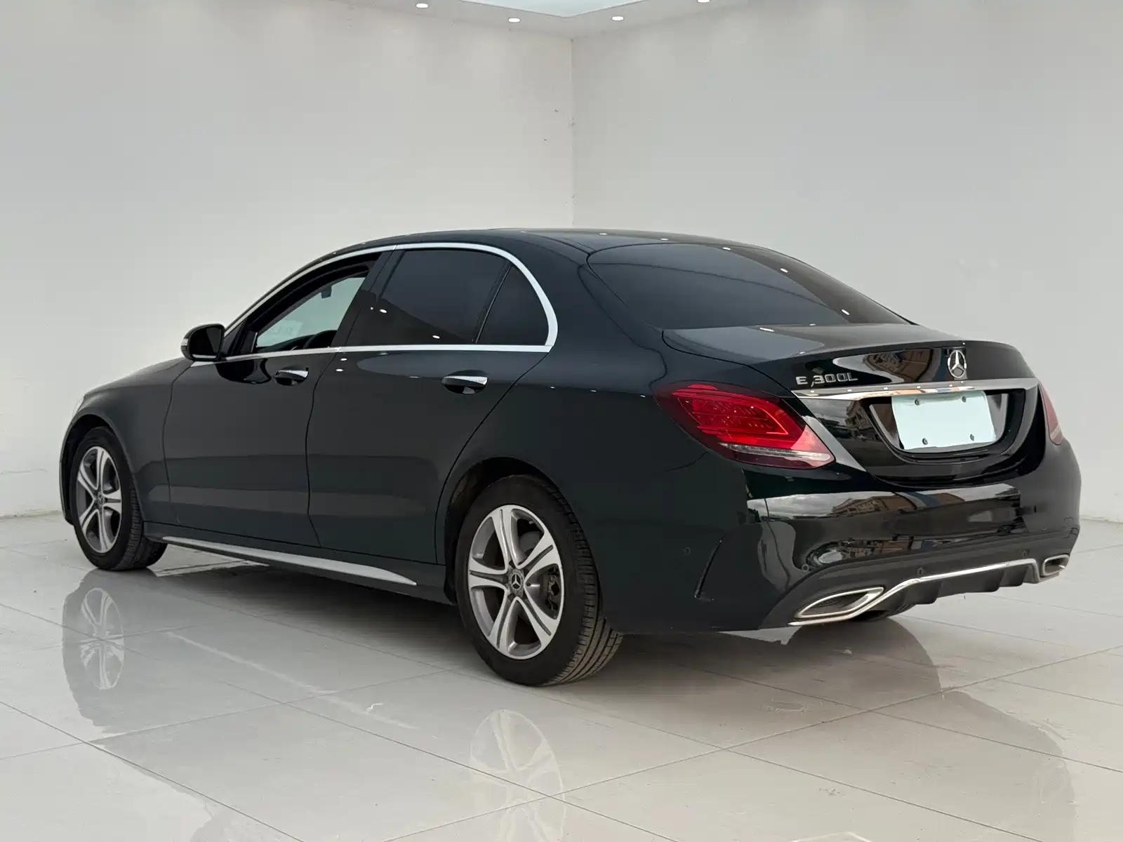 Фото 15 - Mercedes-Benz C-Class