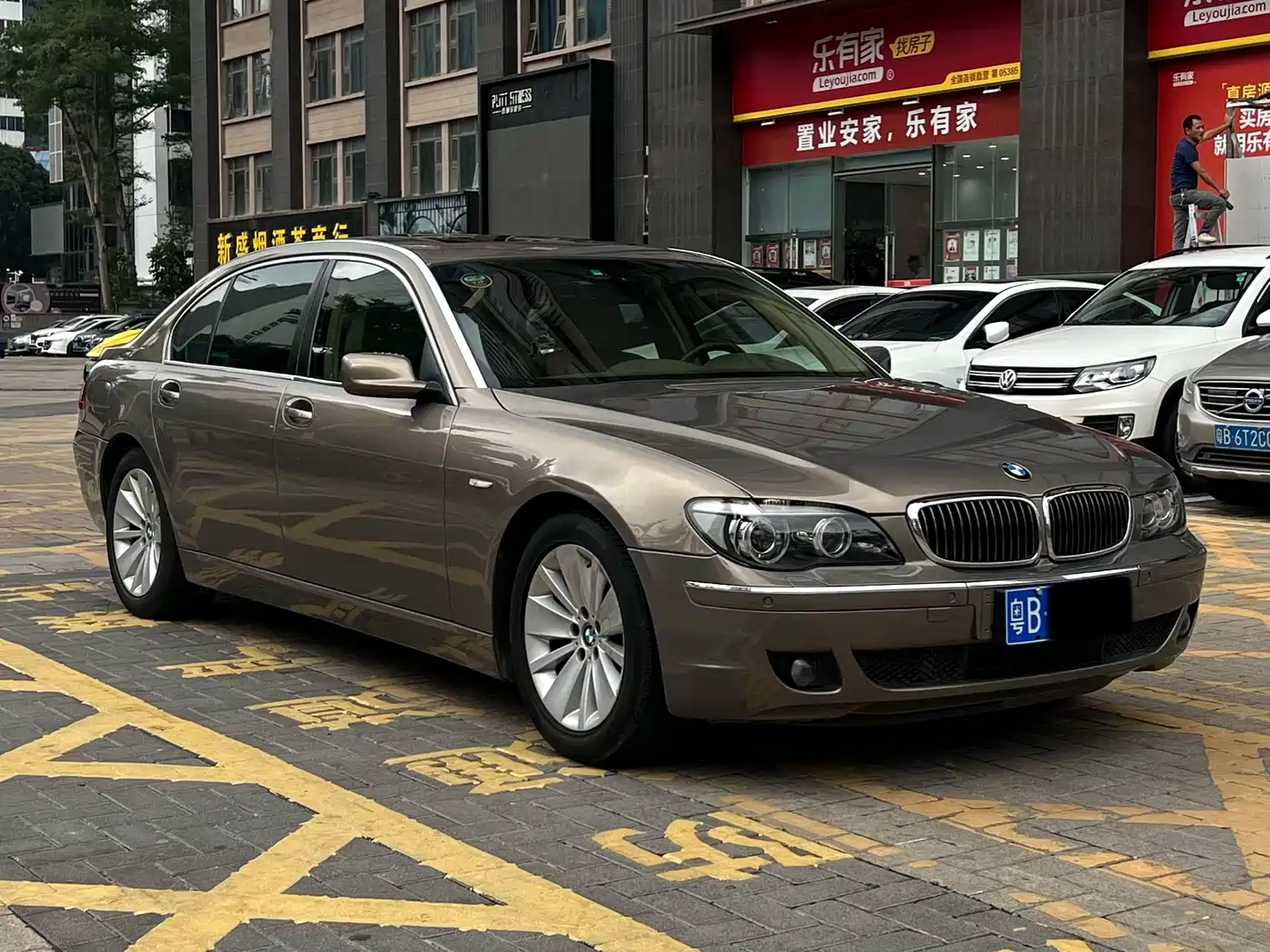 BMW 7 Series 2005 Model 730Li фото 3