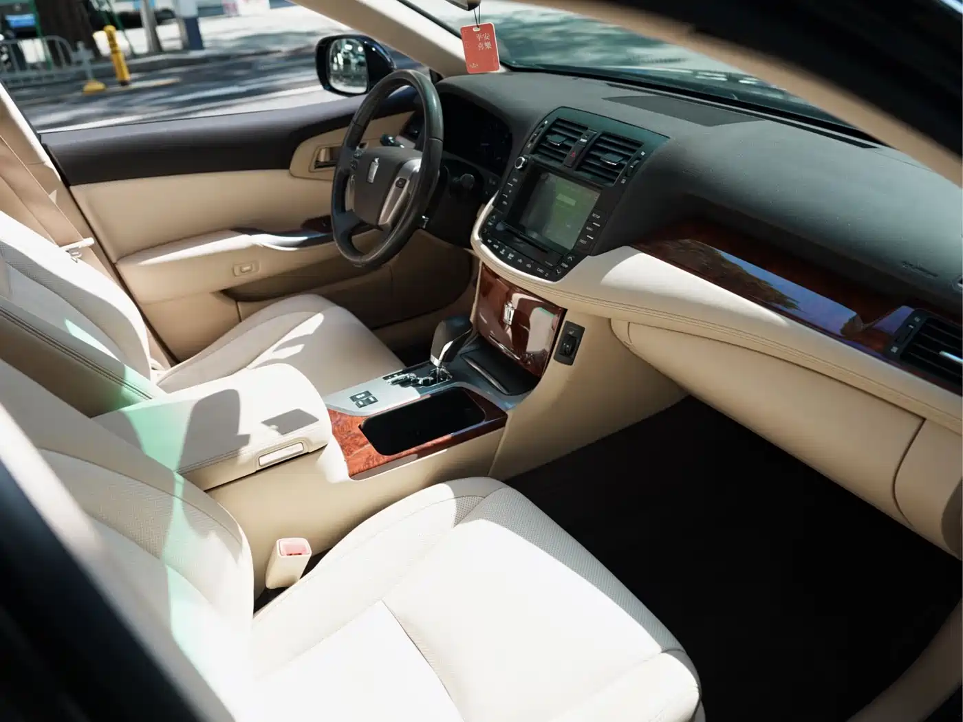 Toyota Crown 2012 2.5L Royal фото 11