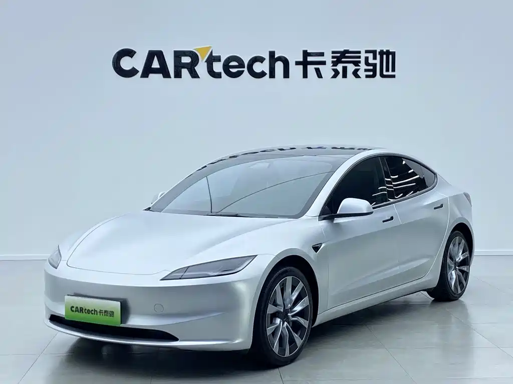 Tesla Model 3 2023