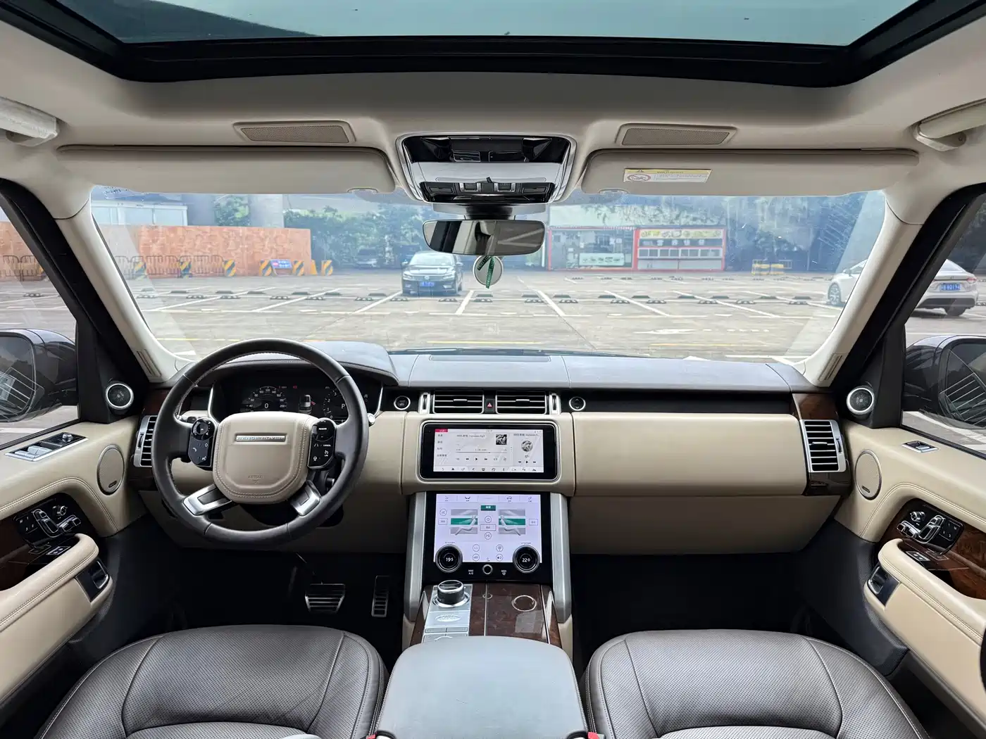 LAND ROVER RANGE ROVER