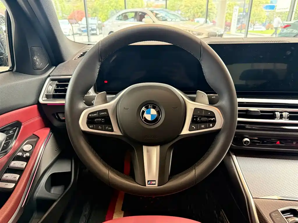 BMW 3 Series 2024 325i M Sport Shadowline Package фото 16