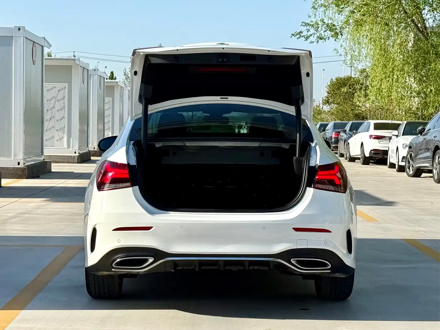 Mercedes-Benz A-Class 2022 A 200 L Sport Sedan Dynamic фото 11