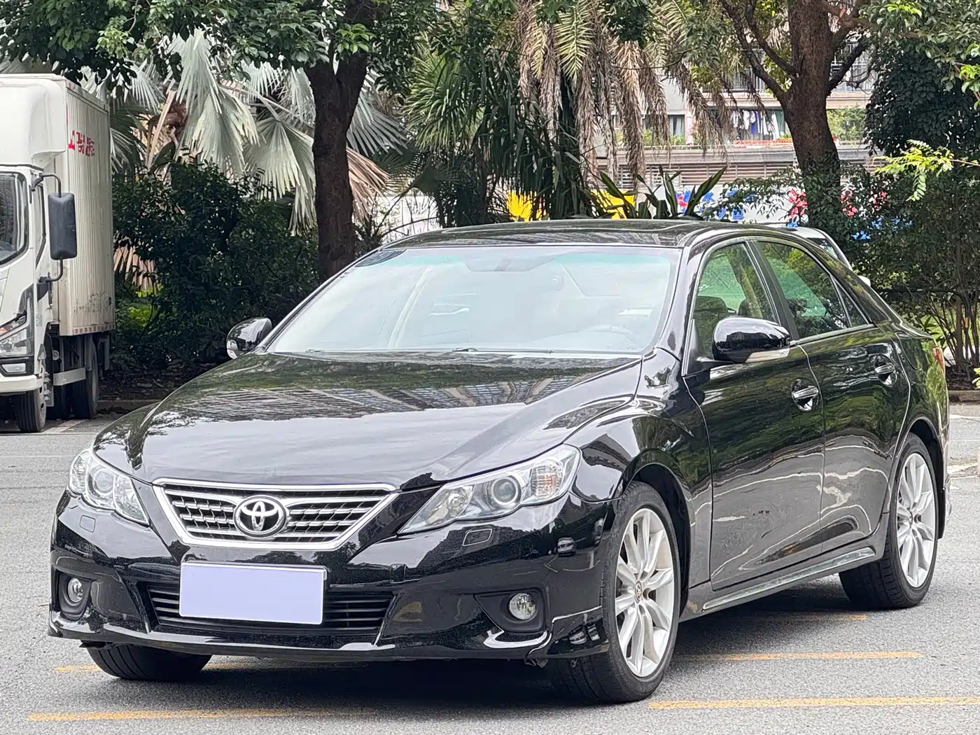 Toyota Reiz 2010 2.5V Style Elite Edition
