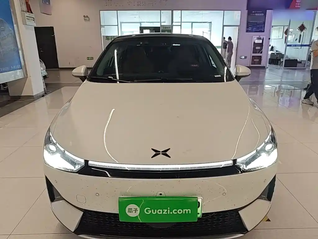 XPeng P5 2022 2021 550E