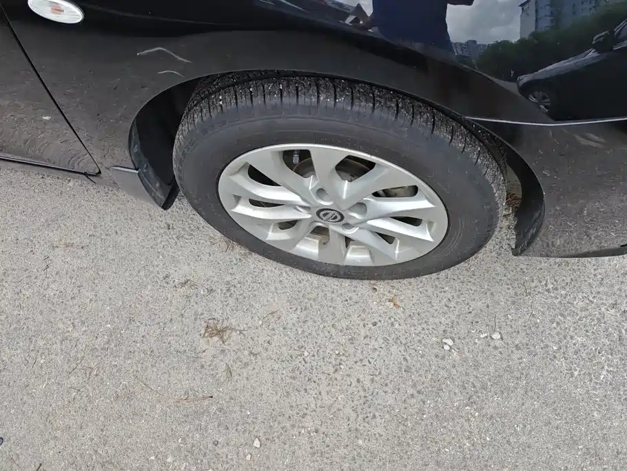 Nissan SYLPHY, миниатюра 6
