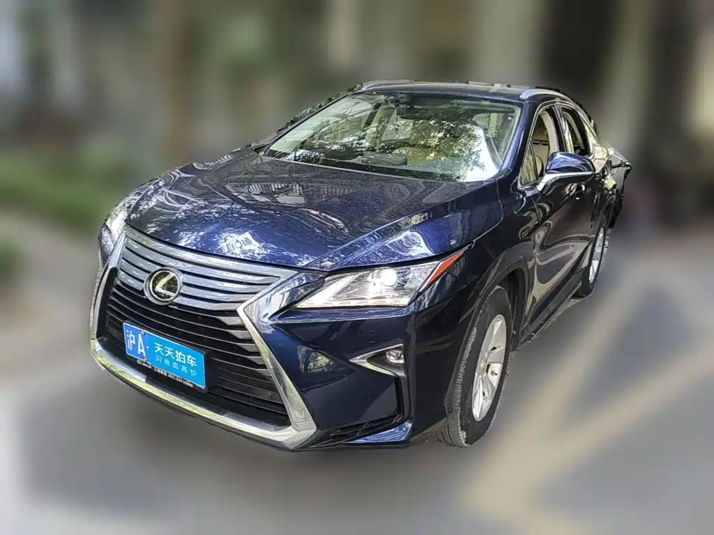 Фото 1 - Lexus RX