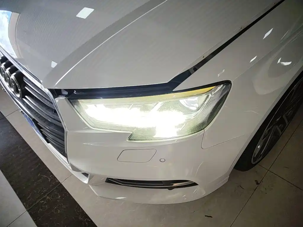 Фото 24 - Audi A3