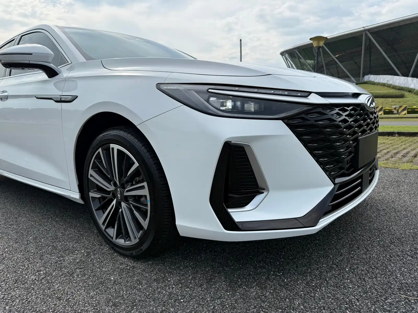 Фото 33 - Chery Arrizo 8
