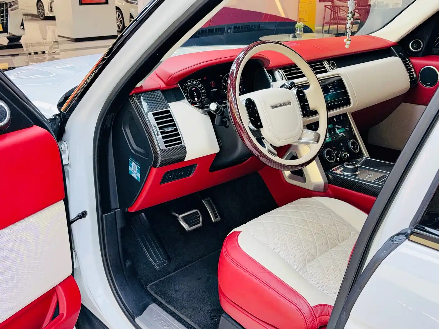 LAND ROVER RANGE ROVER