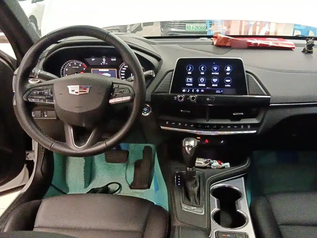 Cadillac CT4 2022 2022 28T Luxury Model