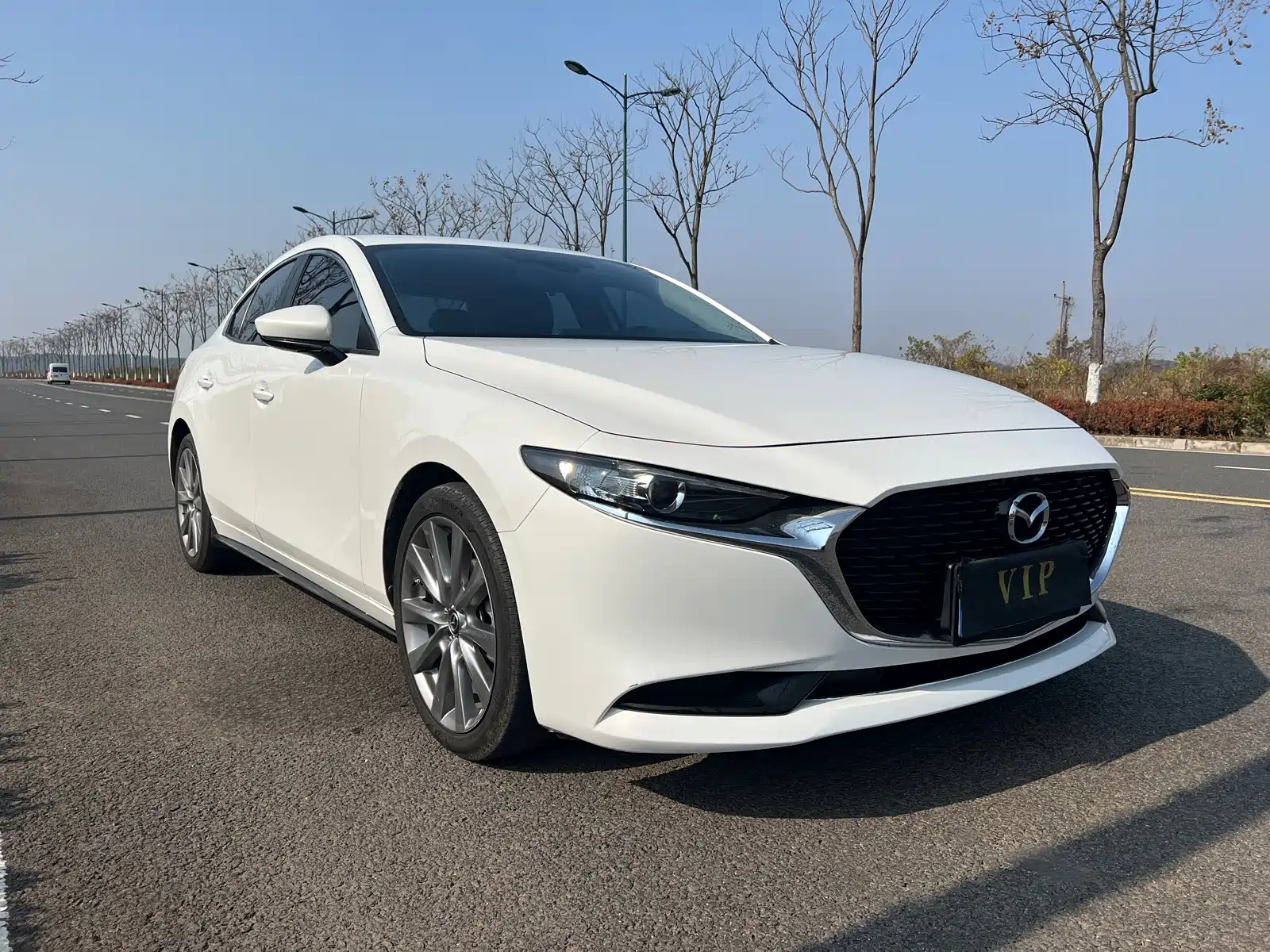 Фото 3 - Mazda Mazda 3