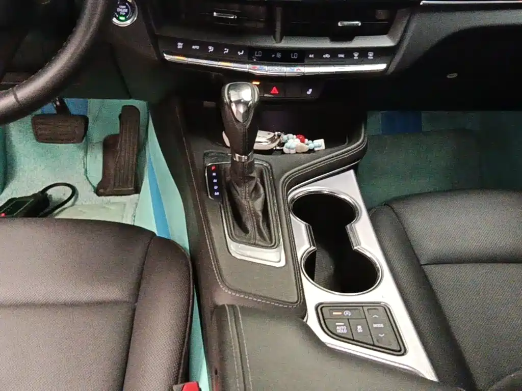 Cadillac CT4 2022 2022 28T Luxury Model
