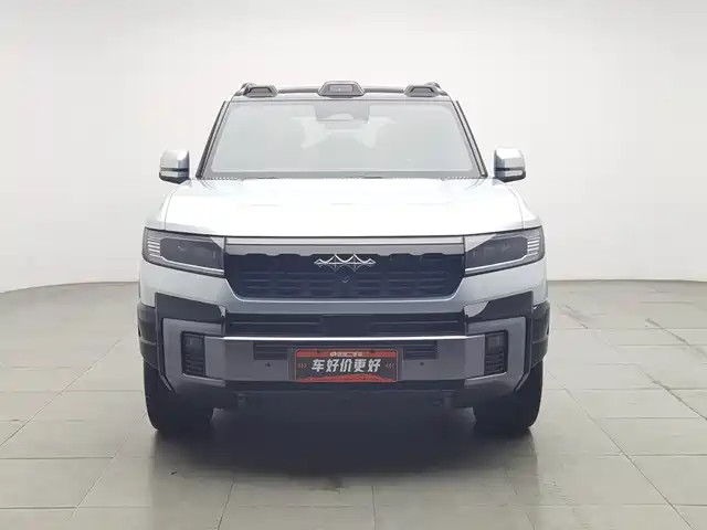 Fang Cheng Bao Leopard 8 2025 Zhiyong Flagship 7-Seater — фото 3