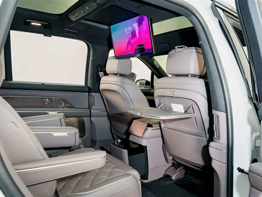 NIO ES8 2026 2025 Model 6-Seat Executive Luxury Edition