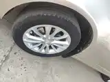 Фото 23 - Geely Vision