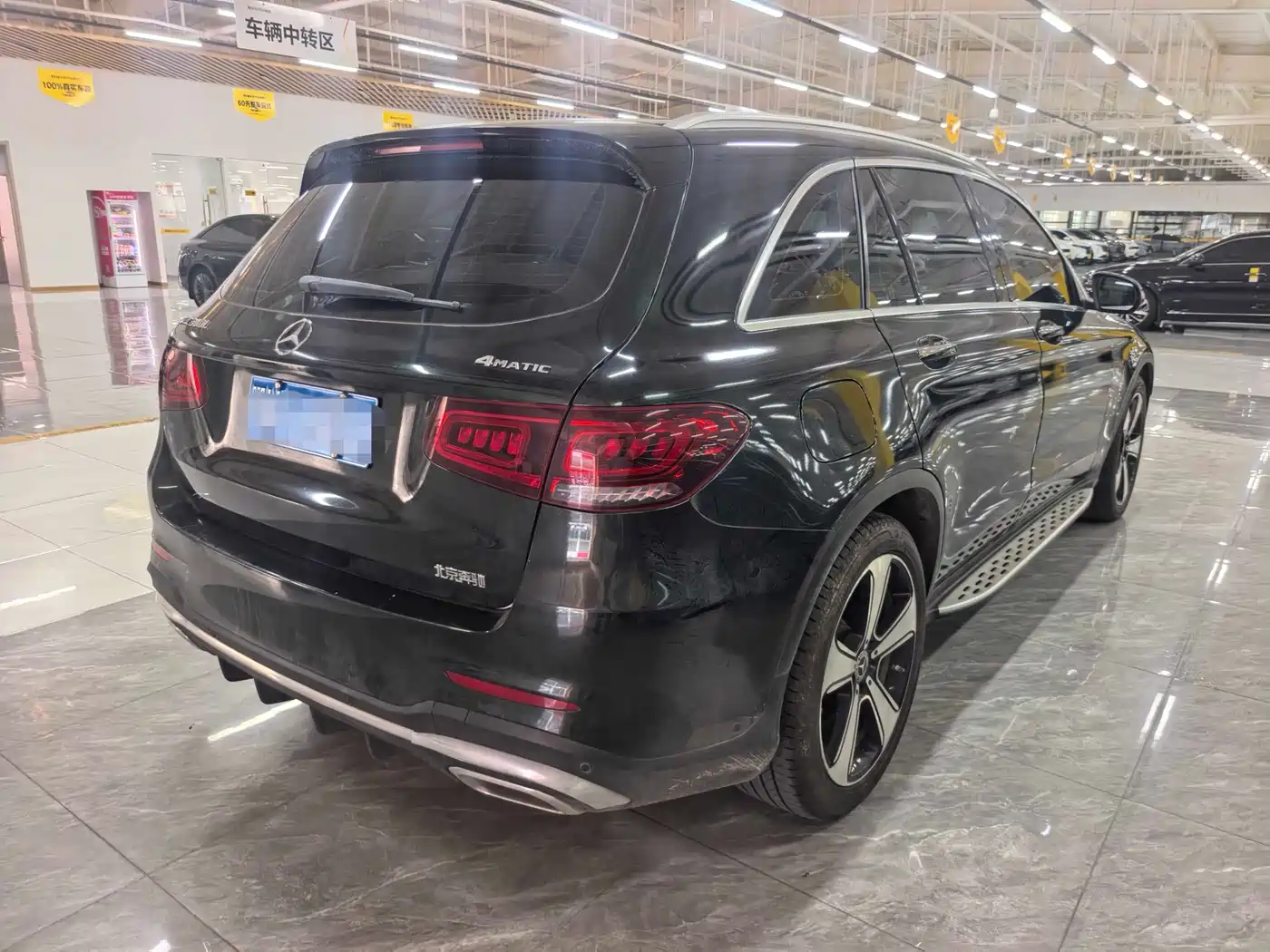 Фото 2 - Mercedes-Benz GLC