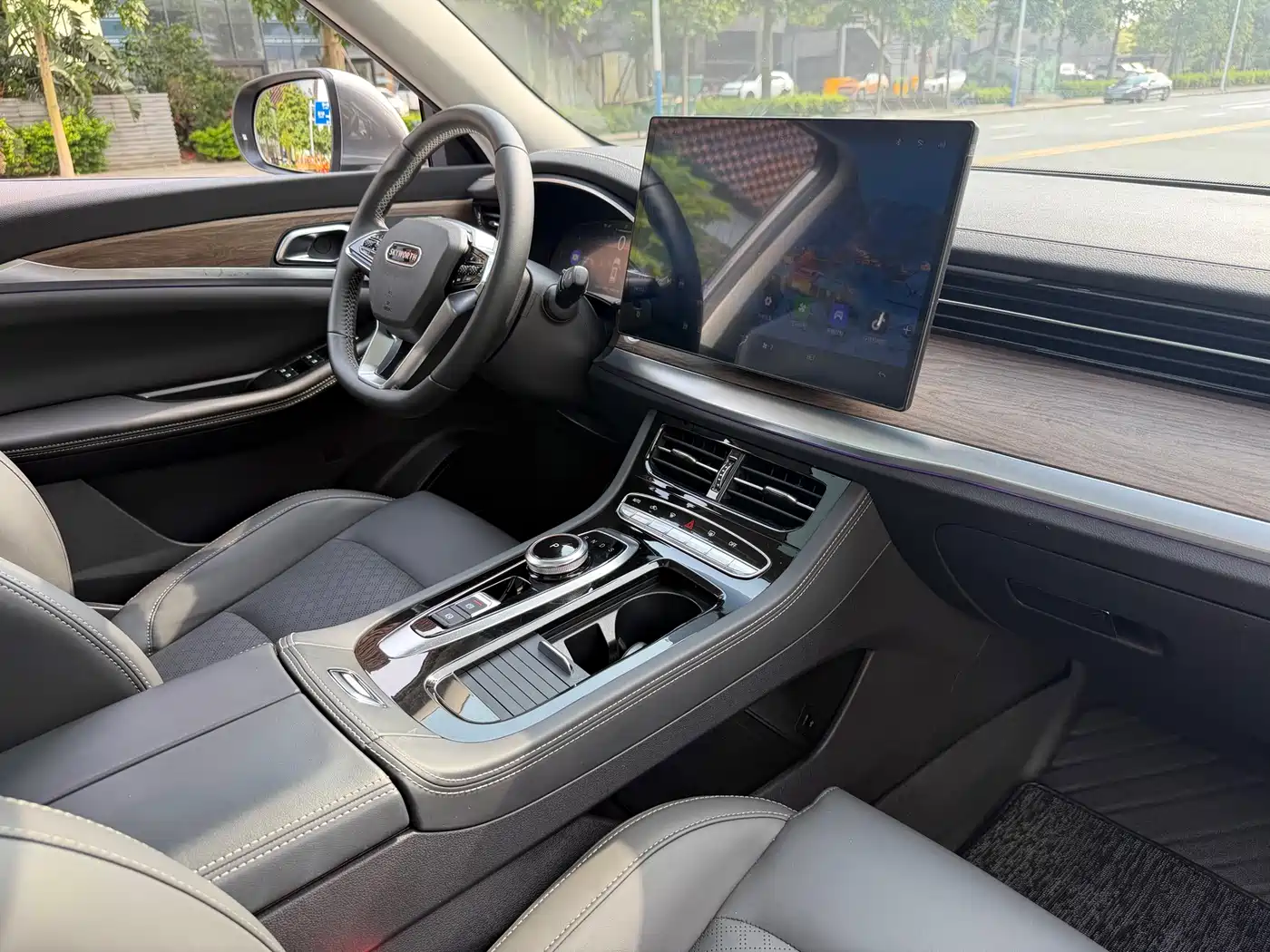 Skyworth Auto Skyworth HT-i 2024 2024 1.5L PHEV 115KM Smart Dragon Edition