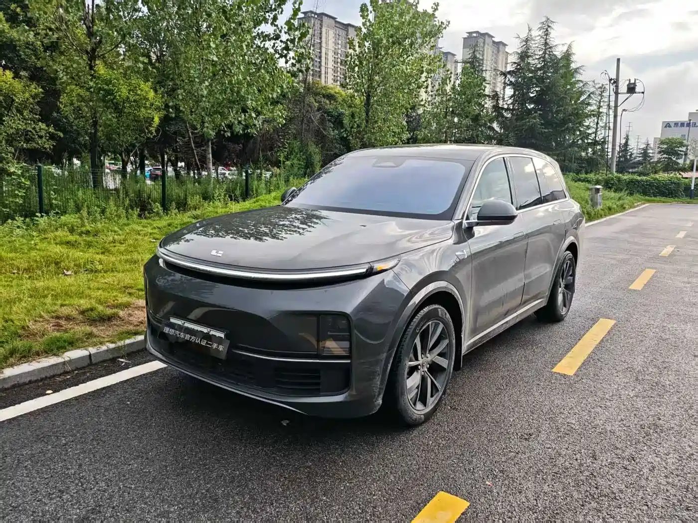 Li Auto L8 2023