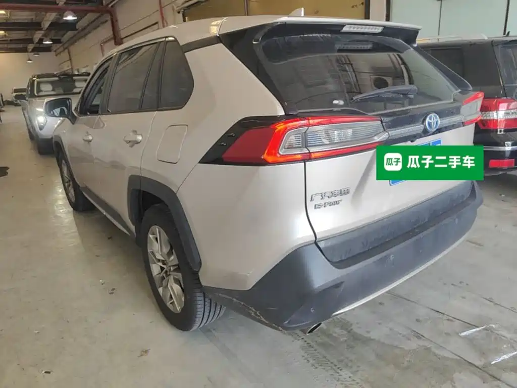 Toyota Wildlander 2020 2020 Hybrid 2.5L E-CVT AWD Luxury Edition