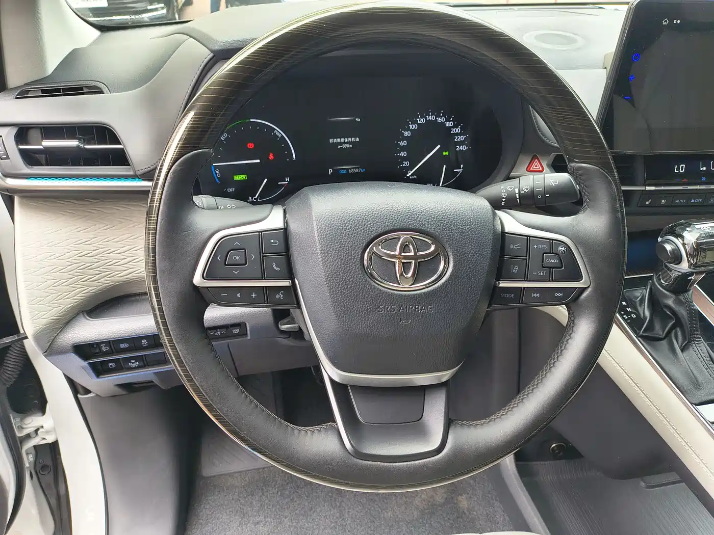 Toyota Sienna 2023 2.5L Hybrid Comfort Edition фото 13
