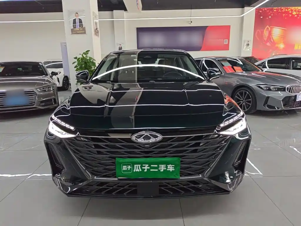 Chery Arrizo 8 2025 2025 Model 2.0T Automatic Royal+