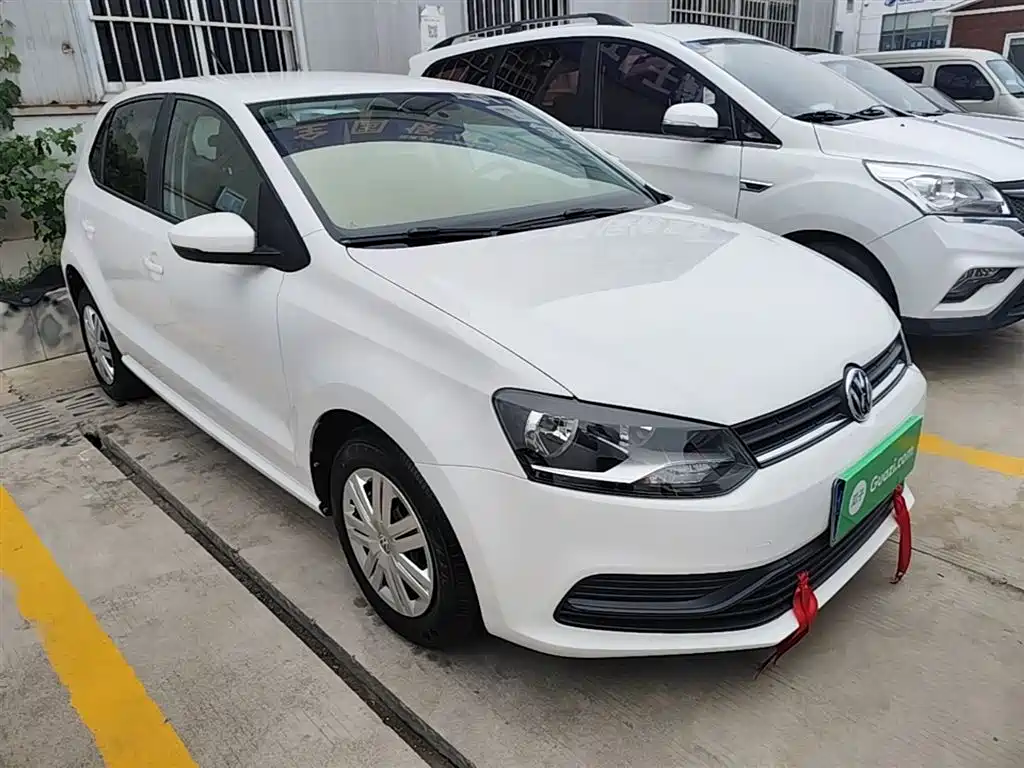 Volkswagen Polo 2018 1.5L Auto Safe Drive фото 4