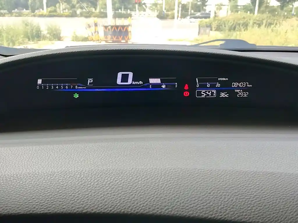Фото 8 - Honda Jade