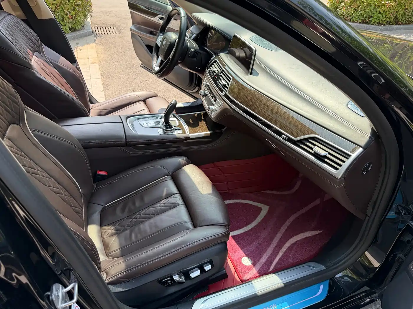 BMW 7 Series 2021 Model 730Li Luxury Package фото 10