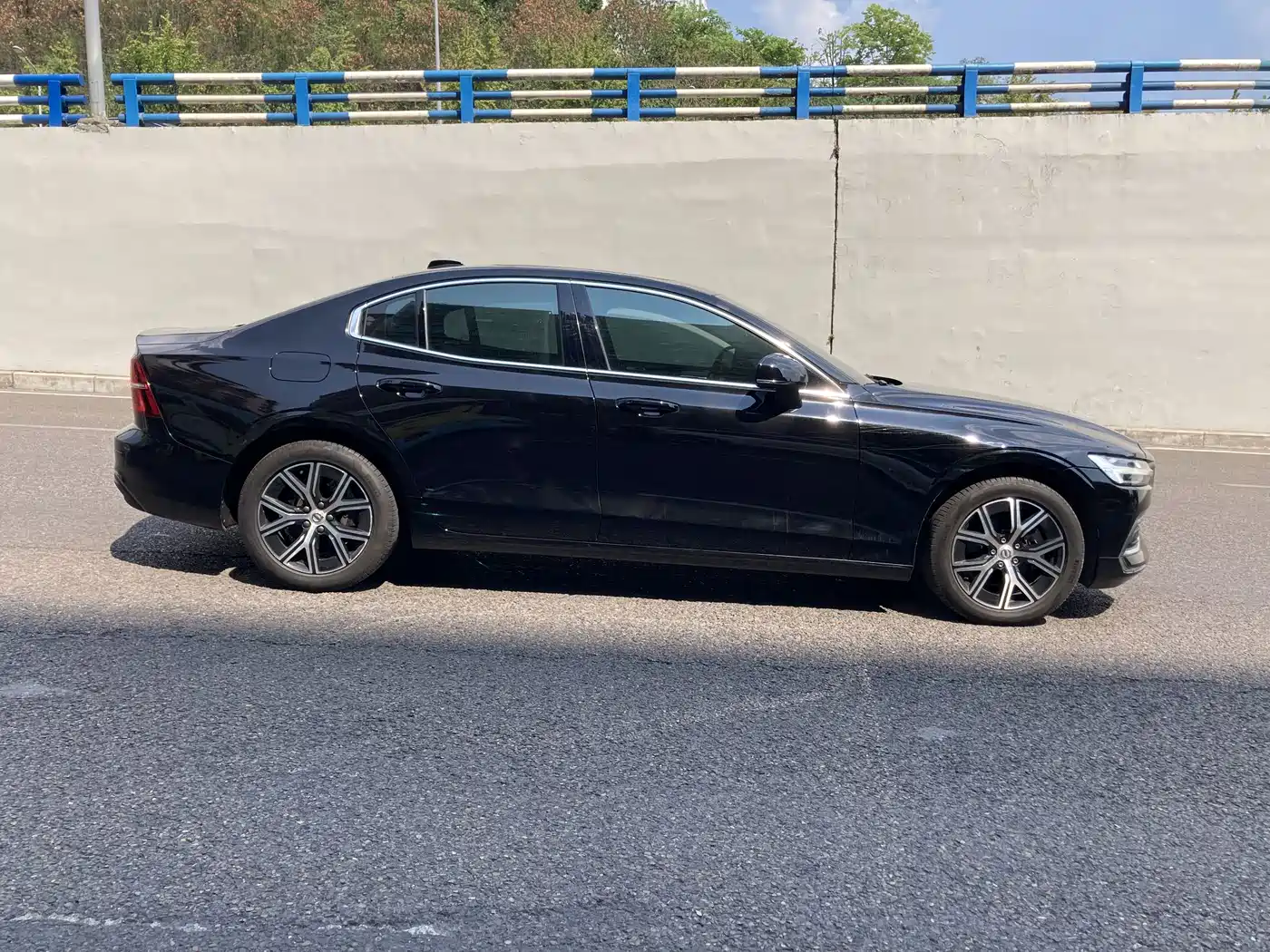 Volvo S60 2025 2025 B4 Smart Luxury Edition